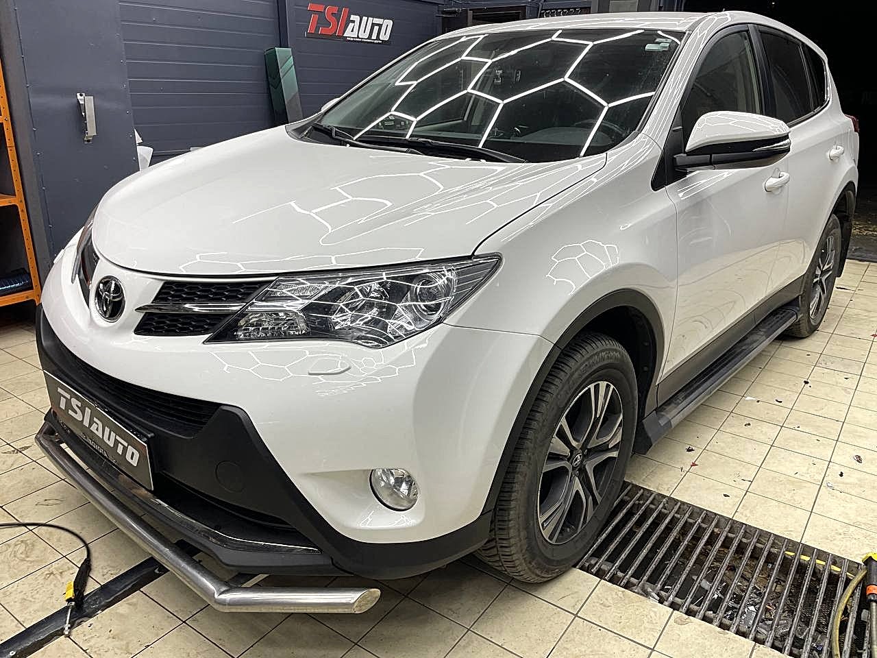 Toyota RAV4 шумоизоляция в Астане - пакет Элит Toyota RAV4 шумоизоляция в Астане - пакет Элит